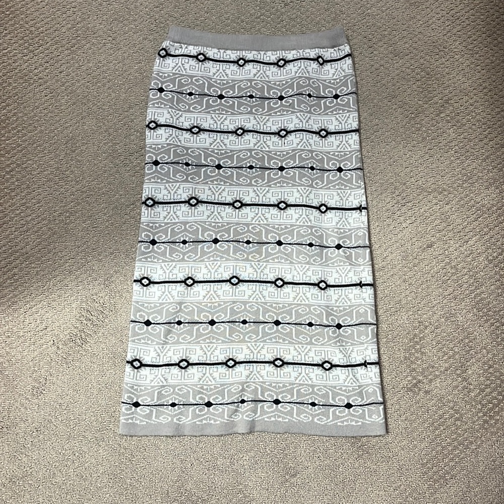 Chelsea and Violet sweater skirt